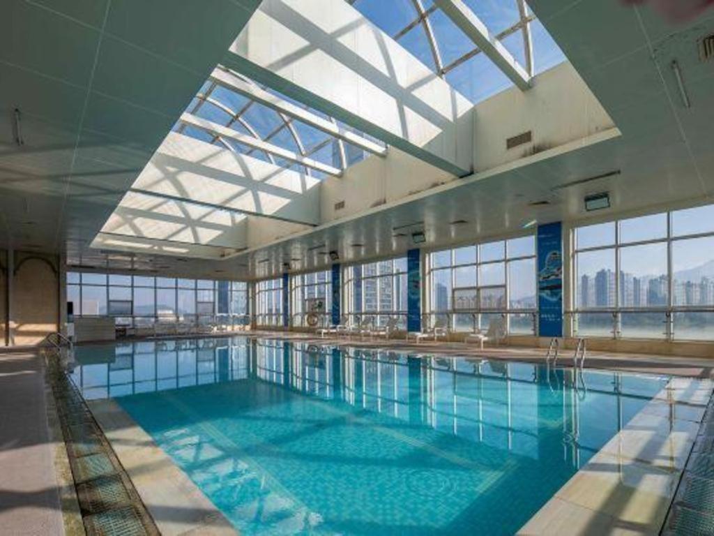 New Century Grand Hotel Ninghai Jinhai Екстер'єр фото